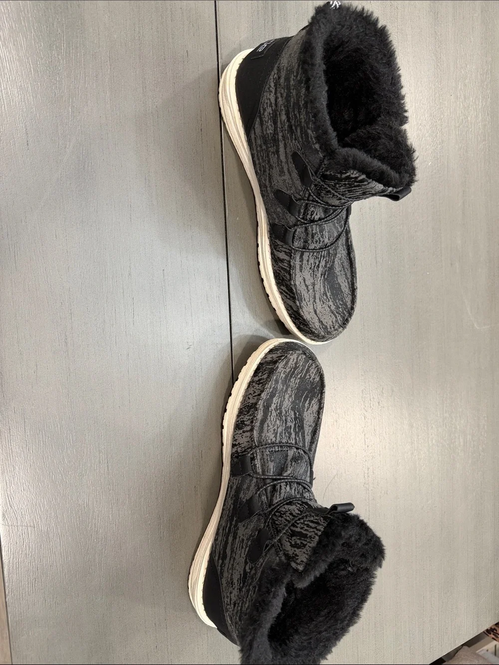 Hey Dude warm faux